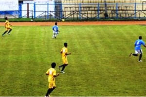 Laga persahabatan Uniku FC dan BRI Majalengka